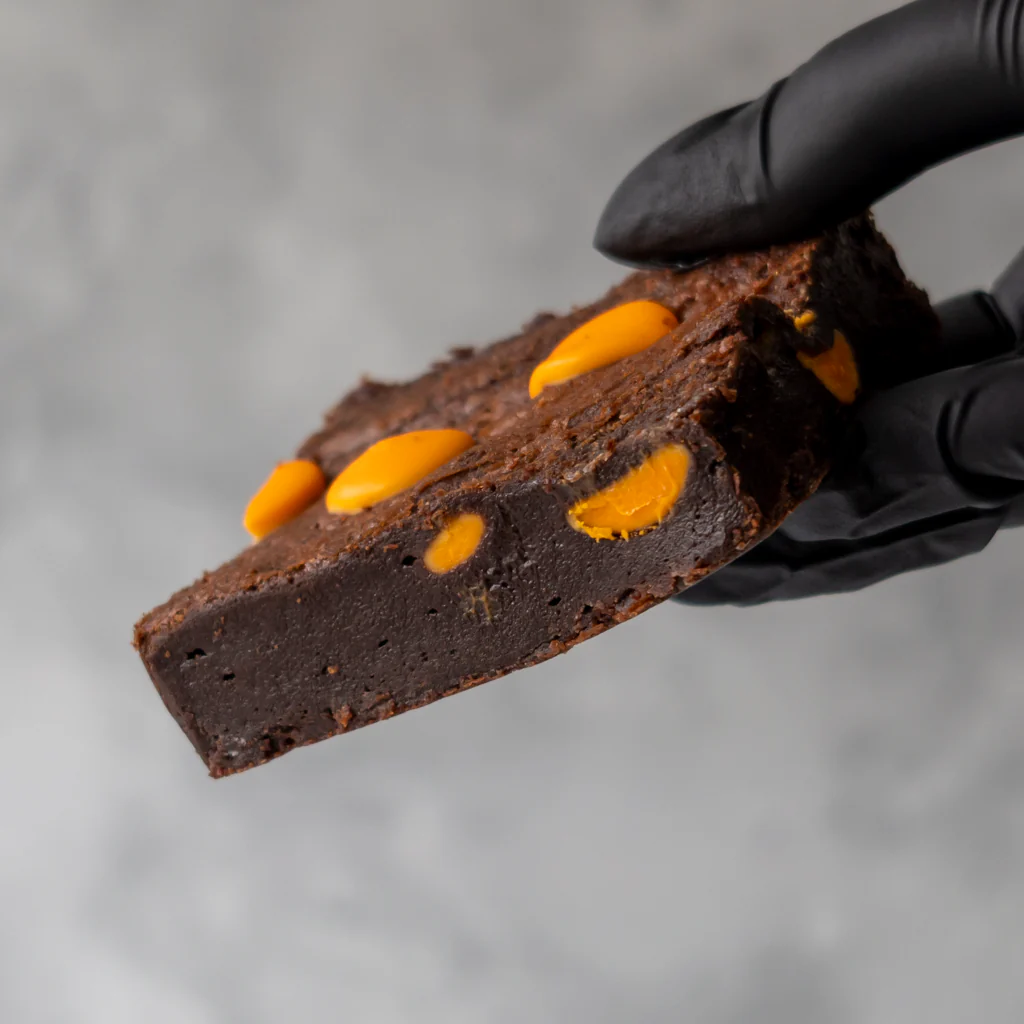 Chocolate Orange Brownie Slab - Image 4
