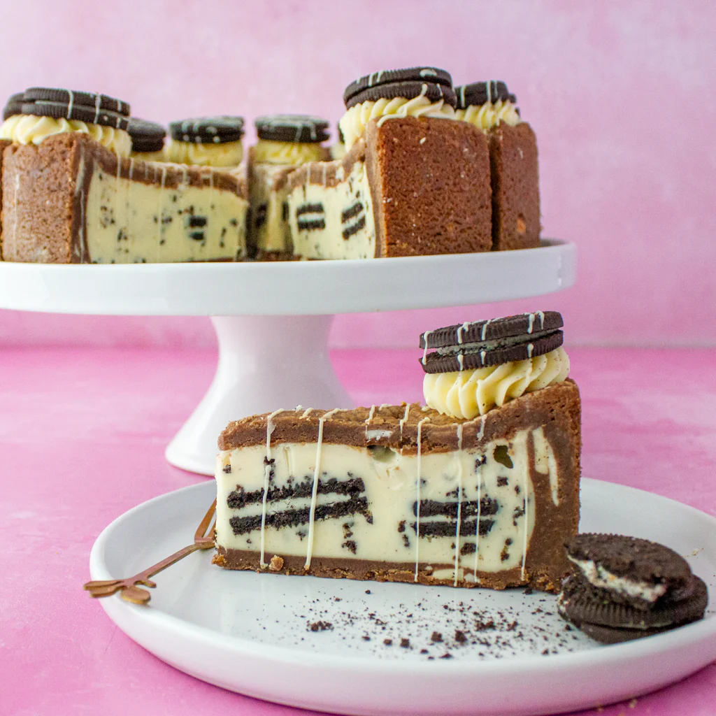PRE-ORDER - Full Cookies ’n Cream Cookie Pie Slice - 12 Slices - Image 4