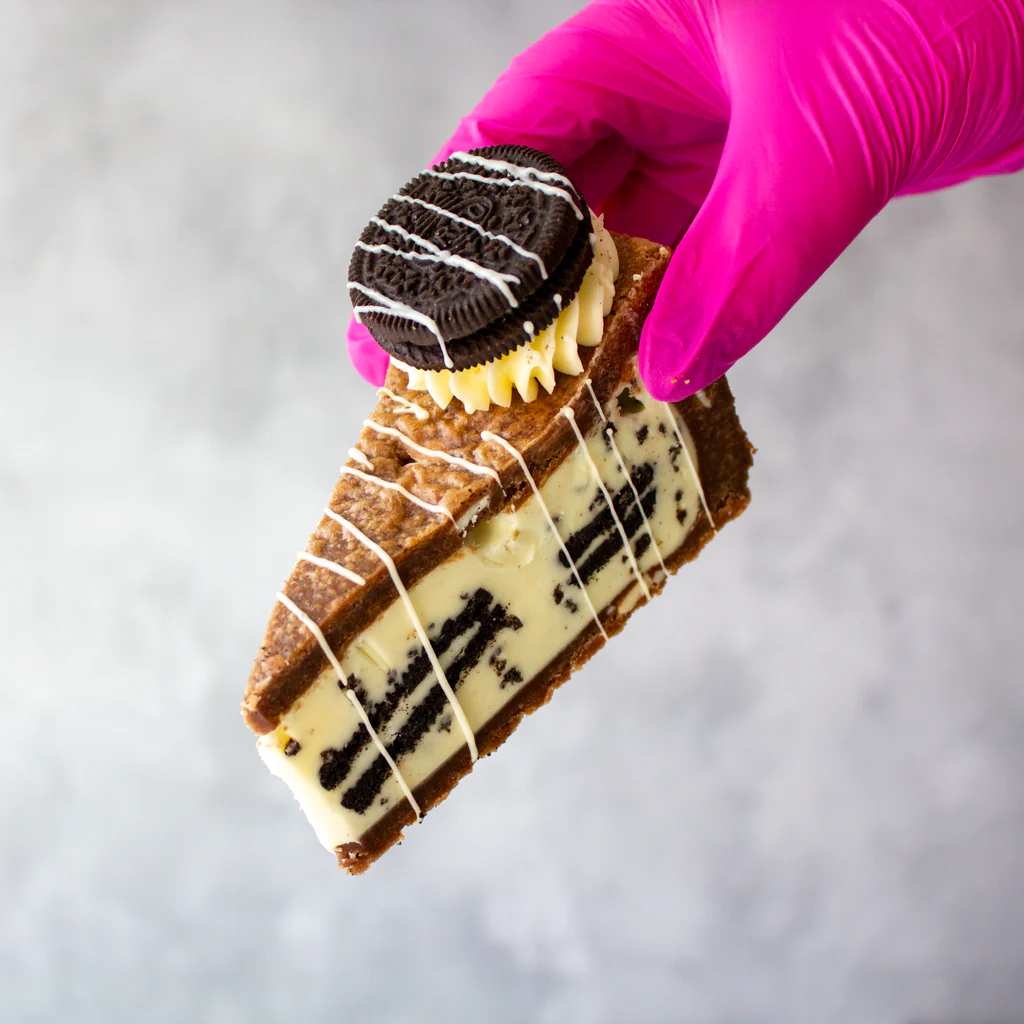 PRE-ORDER - Full Cookies ’n Cream Cookie Pie Slice - 12 Slices - Image 8