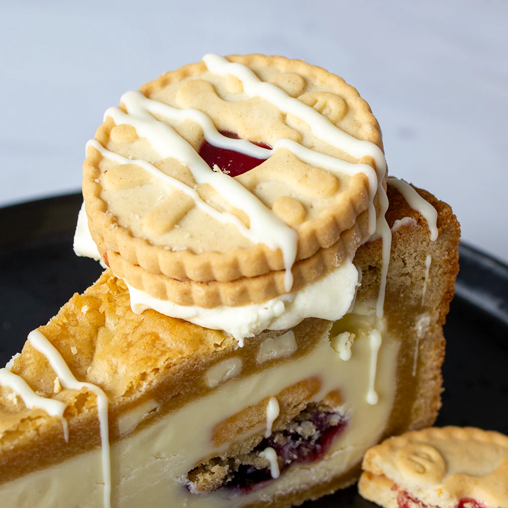 Cookie Pie Slice with Jammie Dodger - Image 3