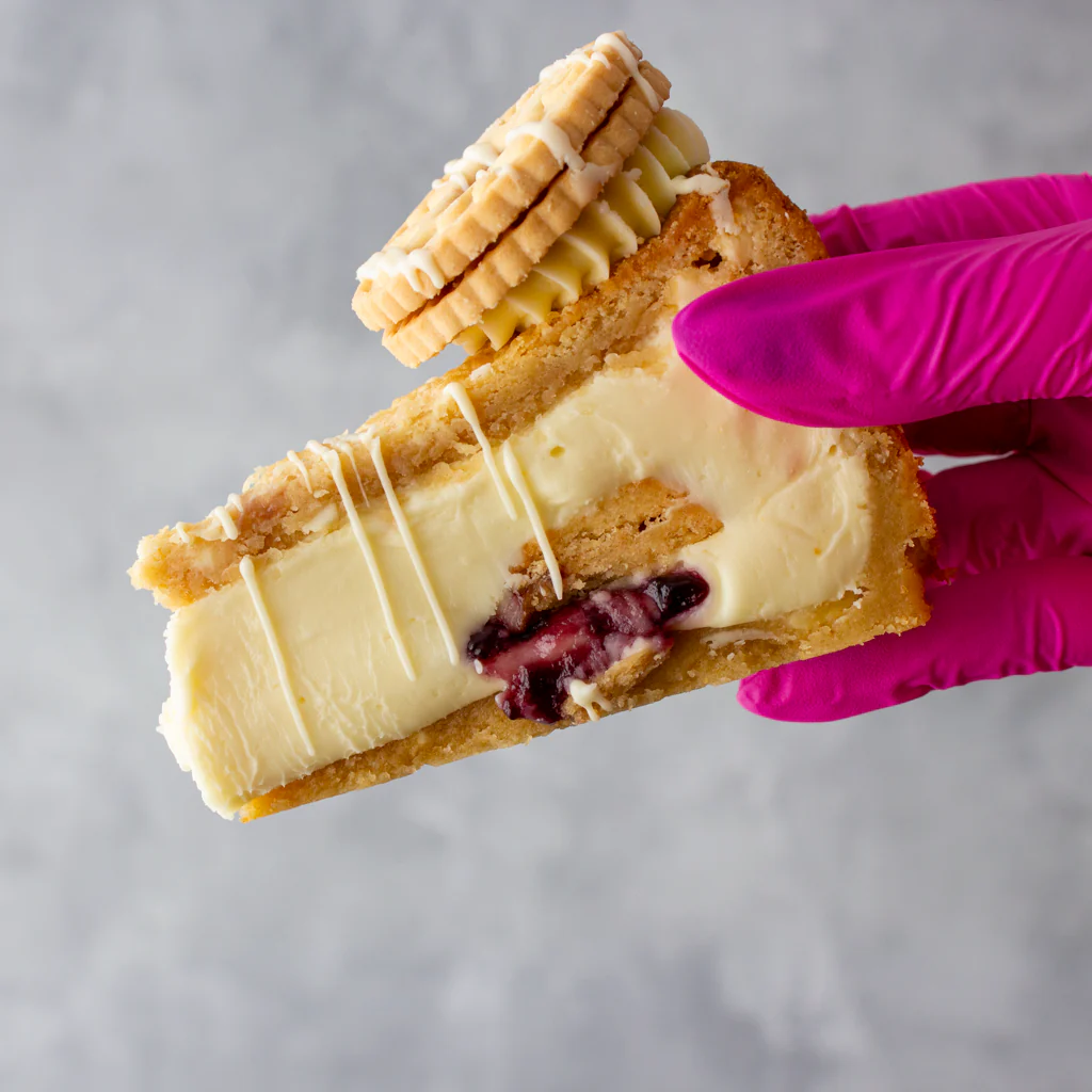 Cookie Pie Slice with Jammie Dodger - Image 7