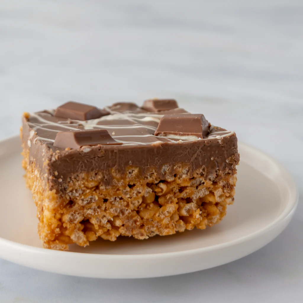 Crispie Slab with Kinder Bar - Image 15