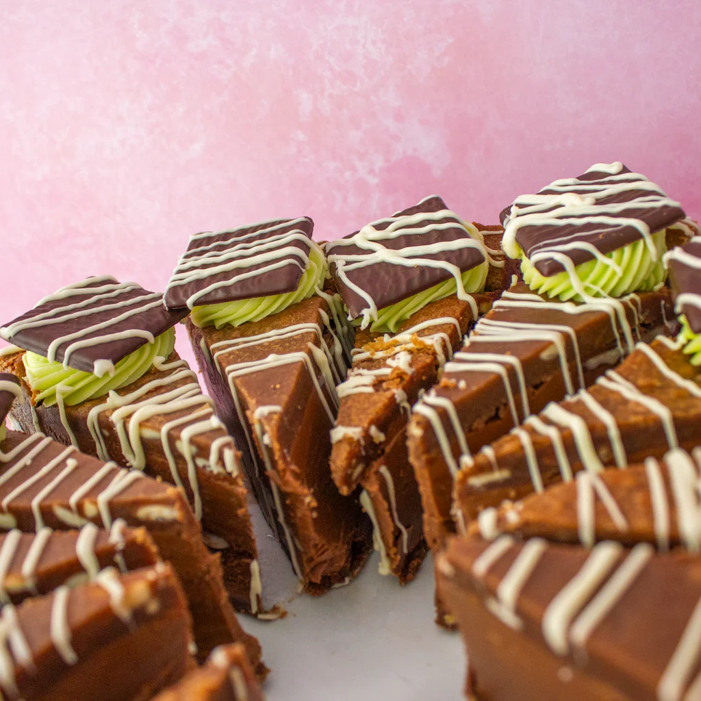 PREORDER - Full After Eight Cookie Pie - 12 Slices - Image 3