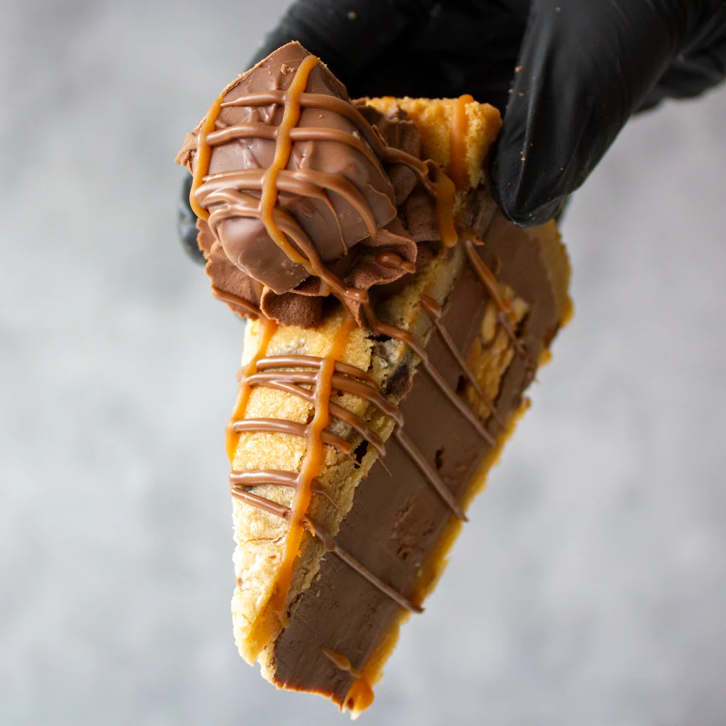 Cookie Pie Slice with Snickers - Image 2